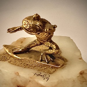 Vintage Ron Lee  1979 Signed Surfing Frog Sculpture