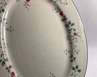 Pfaltzgraff Winterberry Large Serving Platter Mint Condition