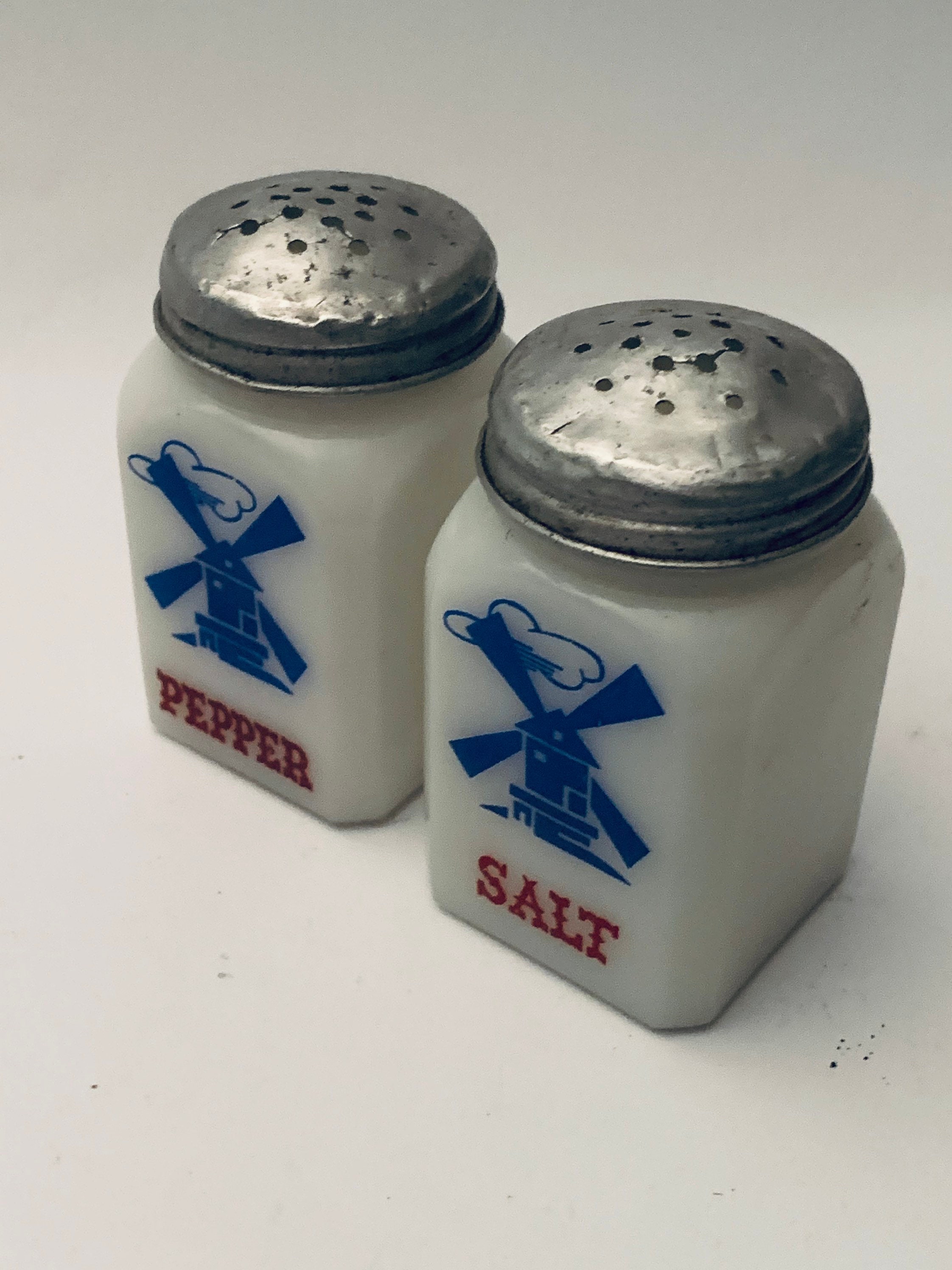 Milk Glass Salt & Pepper Shaker Set - Rod Works