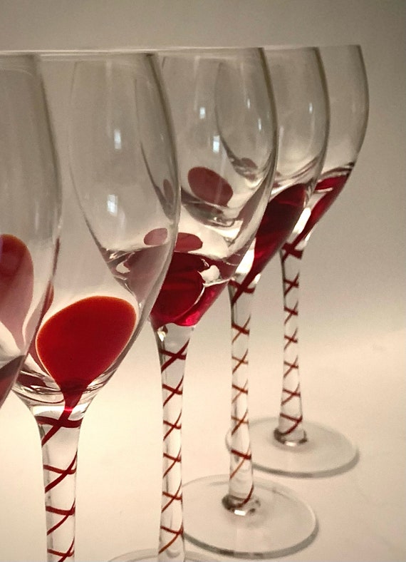 Red swirl glass martini glasses Set of 2