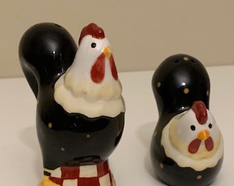 Vintage Black and White Rooster Salt and Pepper Shakers