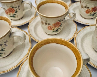 Vintage Mikasa Garden Club Seidenblumenstrauß Steingut Geschirr - Einzeln Verkauft / Verkauft durch das Stück
