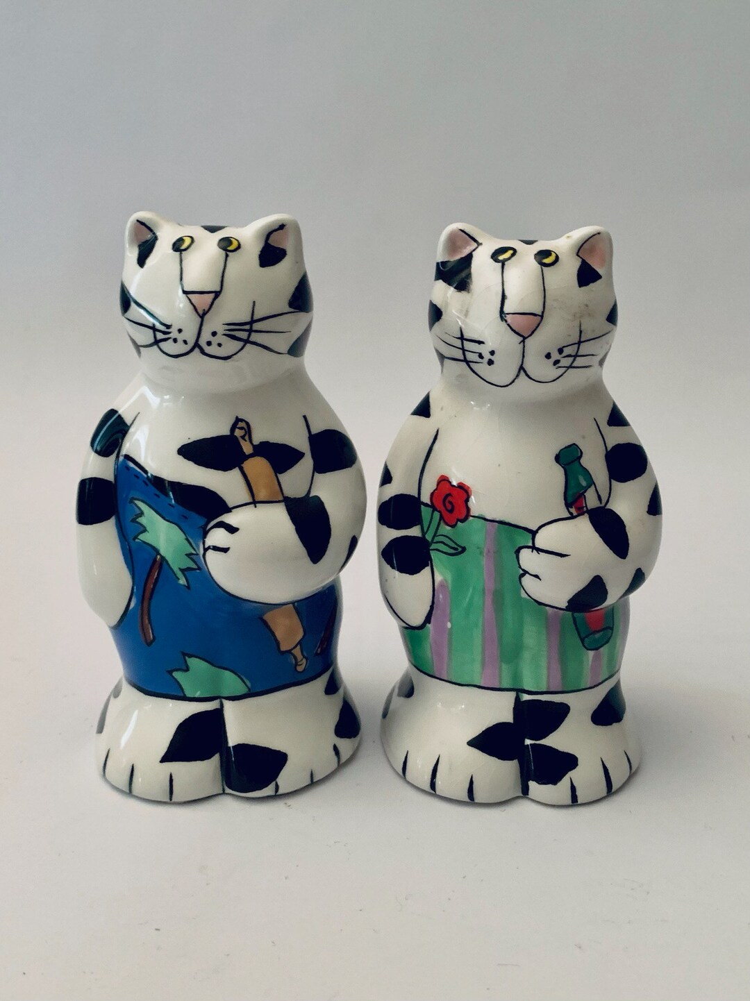Vintage Cat Salt and Pepper Shakers Catzilla Etsy