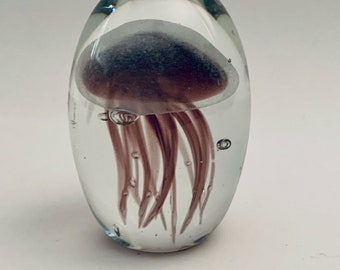 Dynasty Gallery Collectible Heavy Glass Jelly Fish Paperweight
