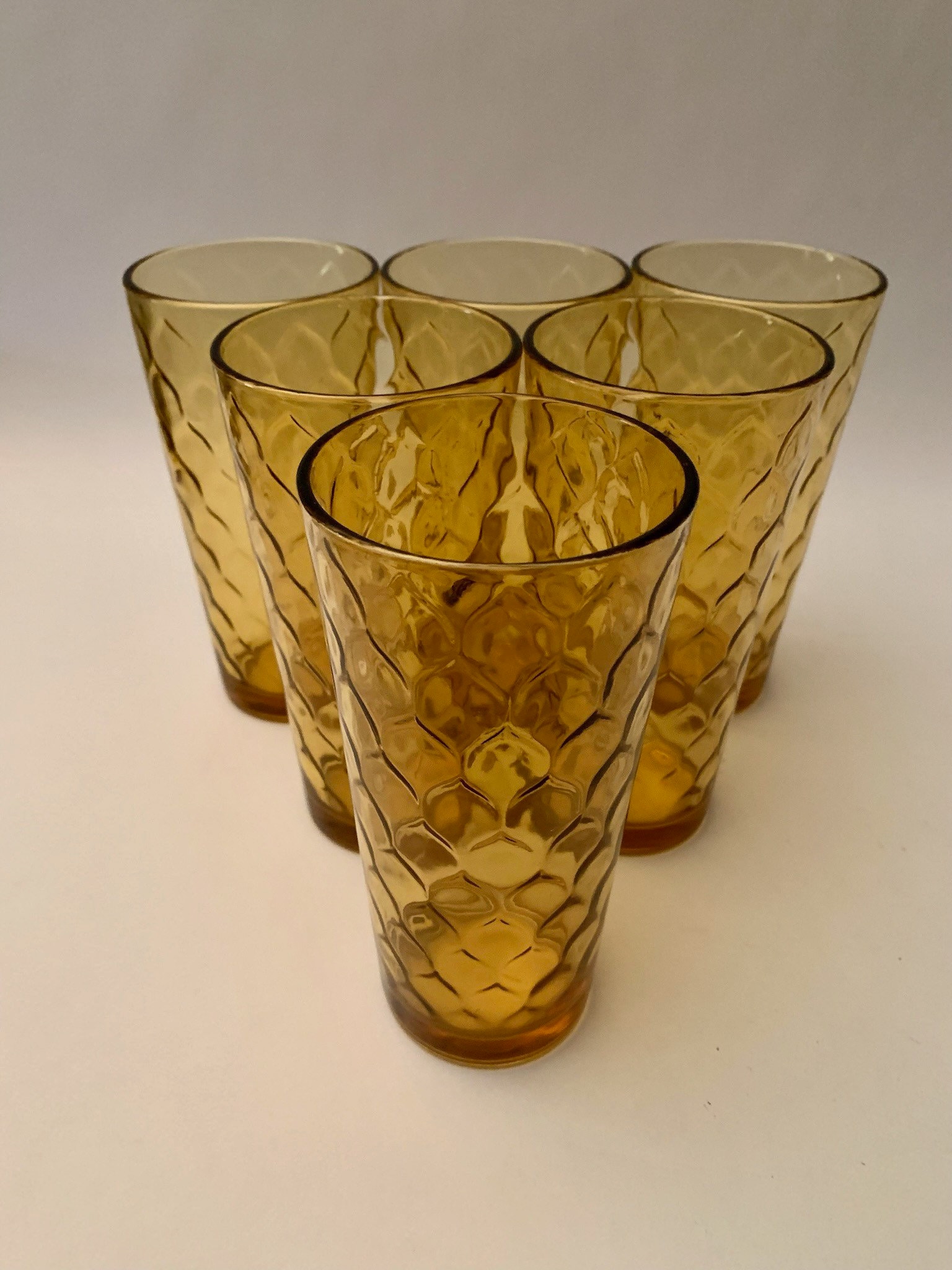 【ヴィンテージ】Anchor Hocking アンバーガラス Vintage 5 Pc. Set Anchor Hocking Rainflower Amber Glass Pour