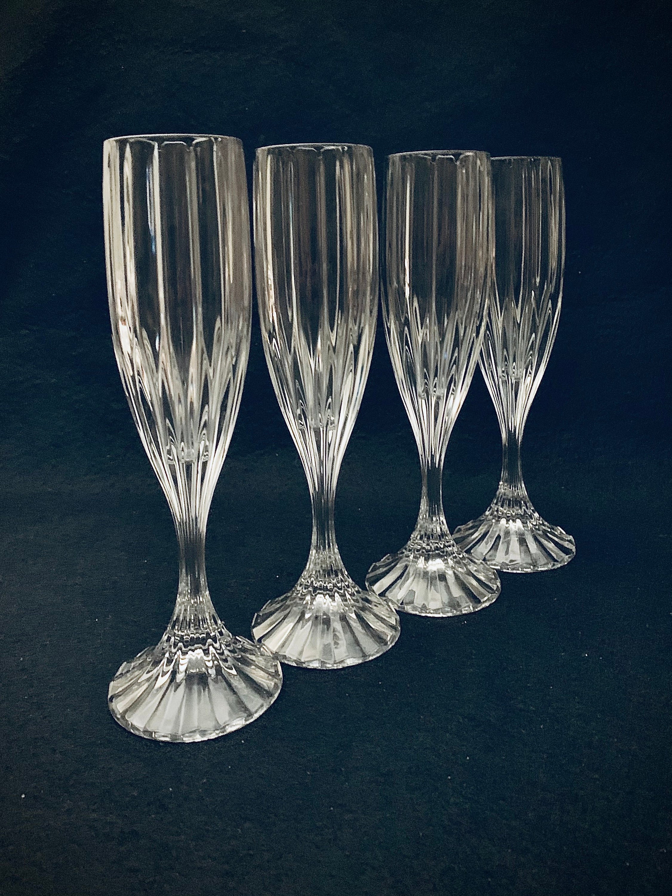 MIKASA PARK LANE CRYSTAL CHAMPAGNE FLUTES 8 3/4" TALL 4 SET OF FOUR 