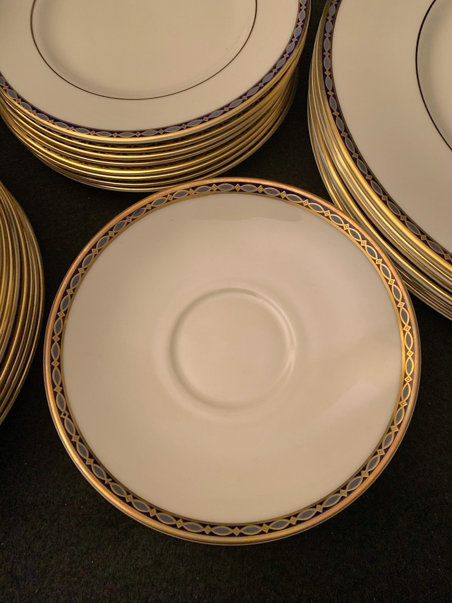 Vintage Minton St James 5-piece Place Setting - Mint Condition