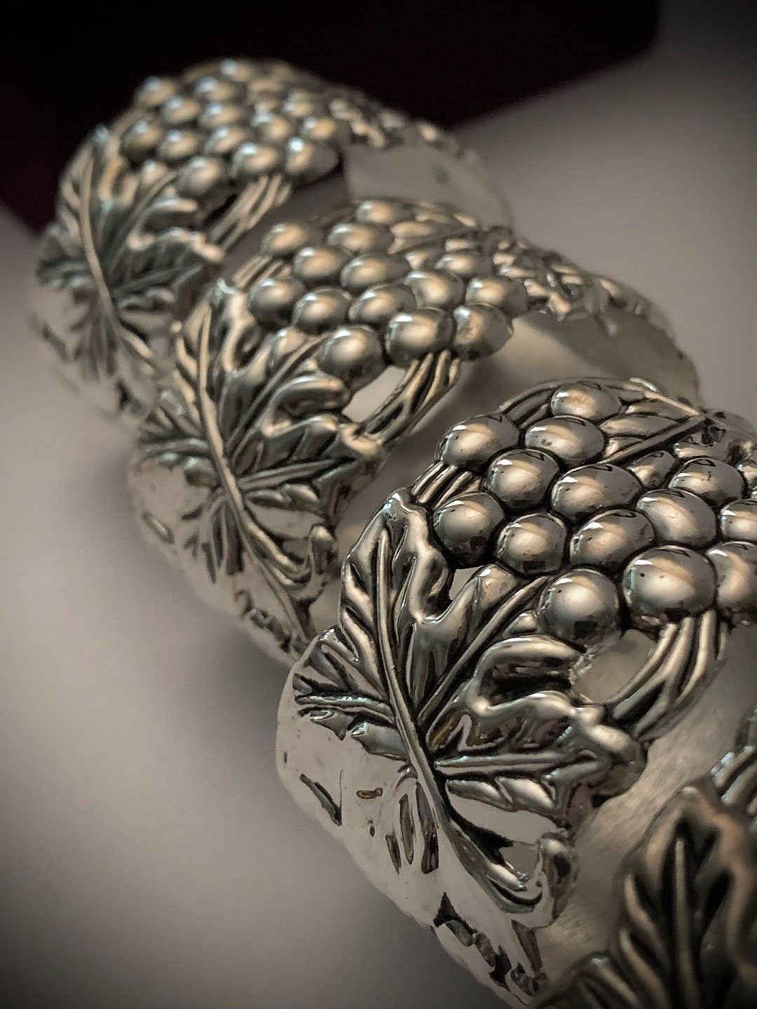 Godinger Silver Art GSA Napkin Ring Set of 8 in Original Red Velvet Boxes Etsy Canada