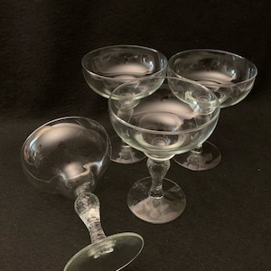Festive Hammered Stem Margarita/ Cocktail Glasses - Set of (4)