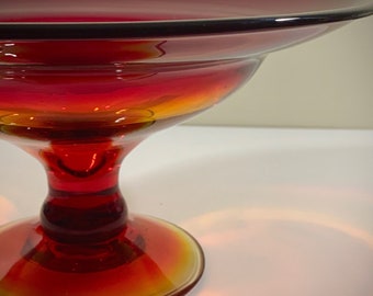 Amberina Pedestal Centerpiece Bowl