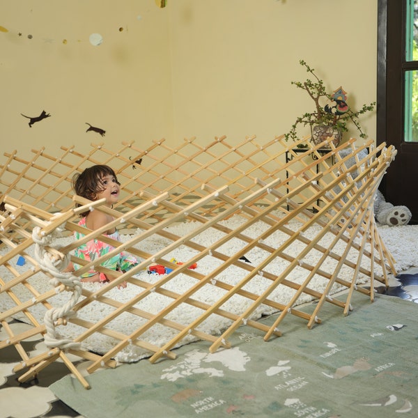 Baby-Laufstall und Spielhauswand oder Hühner-/Pflanzenzaun, der kluge Kauf, um im Montessori-Raum zu lehren, sich um den Planeten zu kümmern