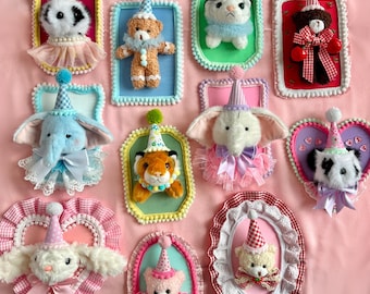 Small Whimsical Stuffed Animal Wall Mount Plaque: Baby Nursery, Playroom, Birthday & Baby Shower Decor