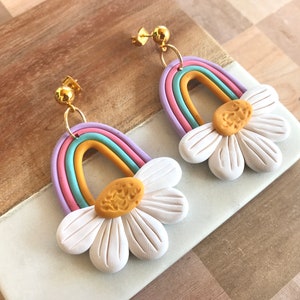 Rainbow Daisy Earrings/ Colorful Statement Earrings/ Modern Flower Earrings/ Pastel Earrings/ Fun Earrings/ Rainbow Jewelry/ Daisy Jewelry