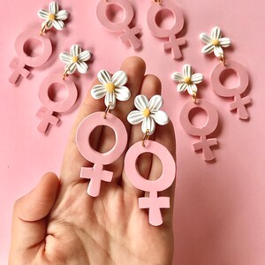 Female Gender Symbol Earring/ Girl Power Earrings/ Feminism Earrings/ Daisy Earrings/ Feminist jewelry/ modern earrings/statement earrings