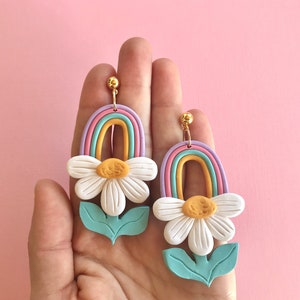 Rainbow Daisy Earrings/ Colorful Statement Earrings/ Modern Flower Earrings/ Pastel Earrings/ Fun Earrings/ Rainbow Jewelry/ Daisy Jewelry