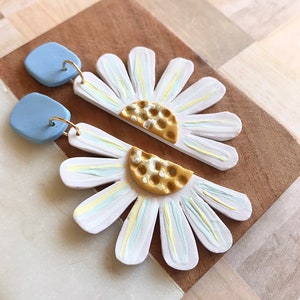 Daisy Earrings/ Flower Earrings/ Floral Earrings/ Daisy Jewelry/ Polymer Clay Earrings/ Statement Earrings/ Modern Earrings/ Cute Earrings image 2