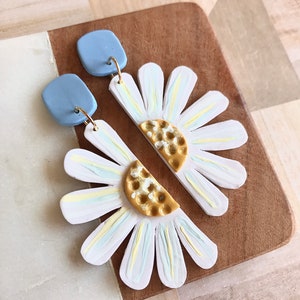 Daisy Earrings/ Flower Earrings/ Floral Earrings/ Daisy Jewelry/ Polymer Clay Earrings/ Statement Earrings/ Modern Earrings/ Cute Earrings image 8