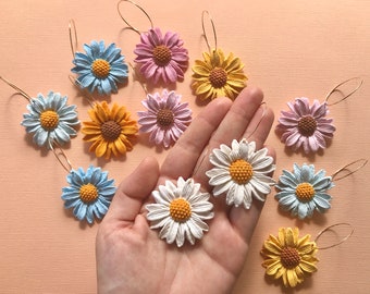 Daisy Statement Hoop Earrings: Colorful Floral Jewelry