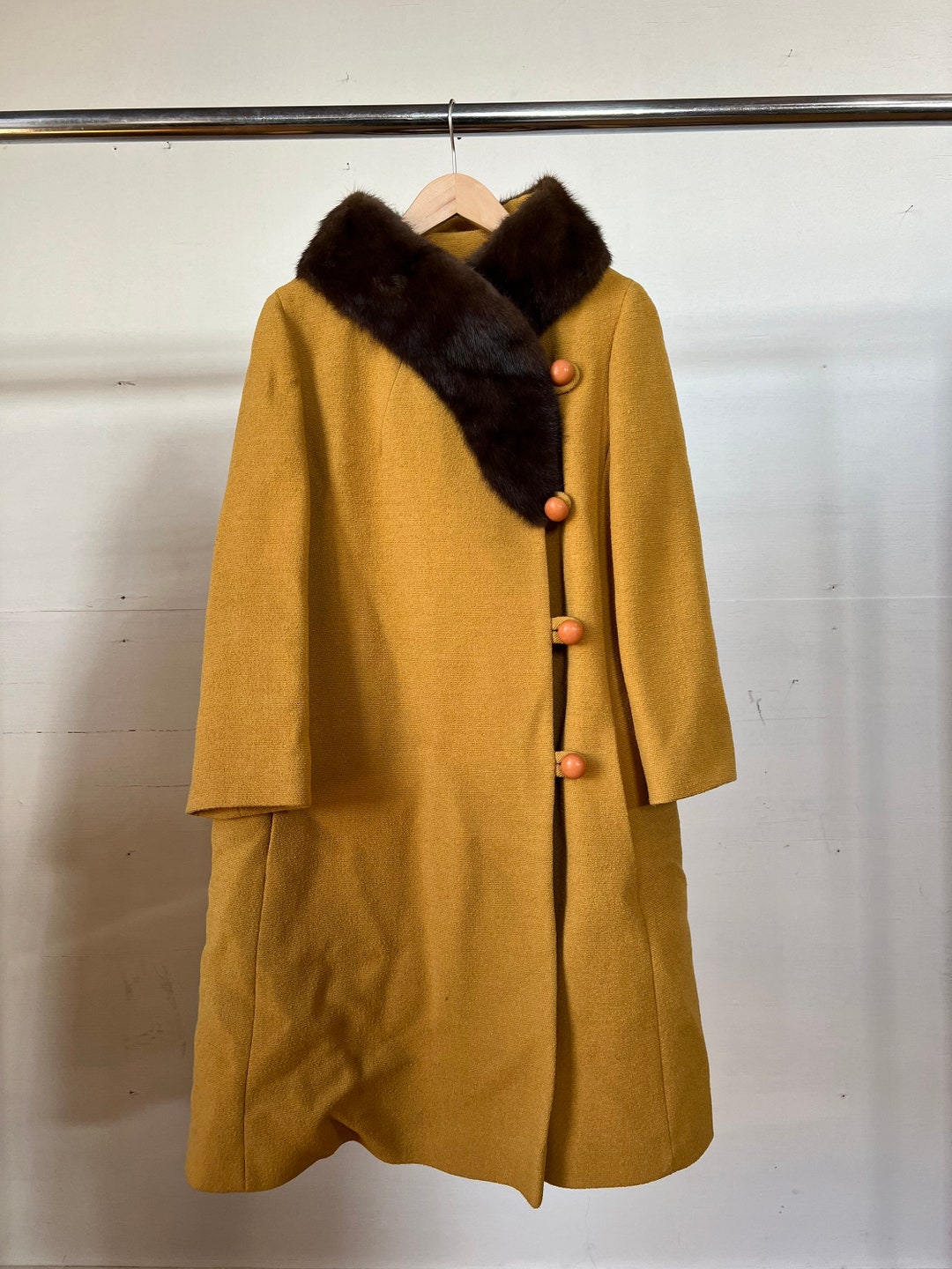 Med / 1950s 1960s Yellow Roth Moor Jacket / Women's / FUR - Etsy