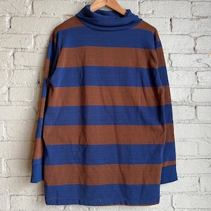 Mittelgroßes, Vintage 70er Jahre Gestreiftes Langarm-Shirt mit Stehkragen, Braun Blau