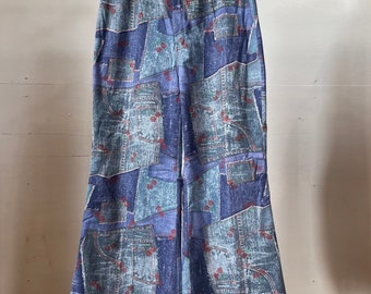 30" Waist / 1970s Patchwork Print Flare Pant / Denim / Hippie