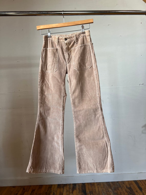 Small / 1970s Beige Corduroy Flare Pants / 49r Bra