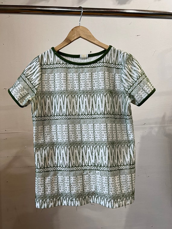 Sm Med, 1970s Embroidered Pattern Shirt, Green - E - image 1