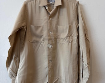 Vintage 1950s Penneys Towncraft Brown Rayon Loop Collar Shirt