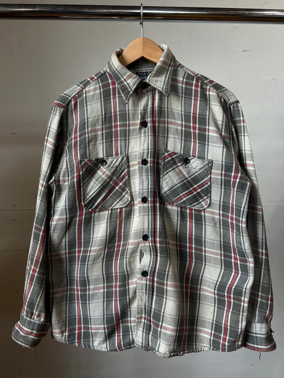 Med, 1950s ELY Grey and Red Plaid Flannel, Cotton… - image 1