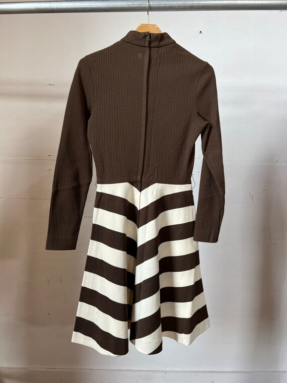 XS SM, 1970s Brown Striped Dress, Polyester - image 2