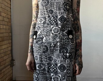 Sm, 1950s 1960s Printed A Line Square Sleeveless Dress, Black White - L