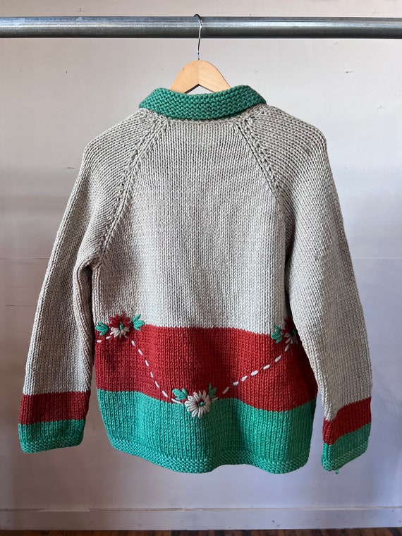 M, 1950s Green and Orange Cowichan Sweater, Flower - image 4