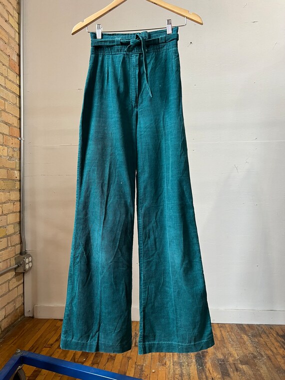 24" Waist, 1970s Green Corduroy Flare Pants, Wide… - image 3