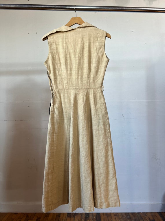 Small / 1930s 1940s Sleeveless Cotton Dress / Bei… - image 3