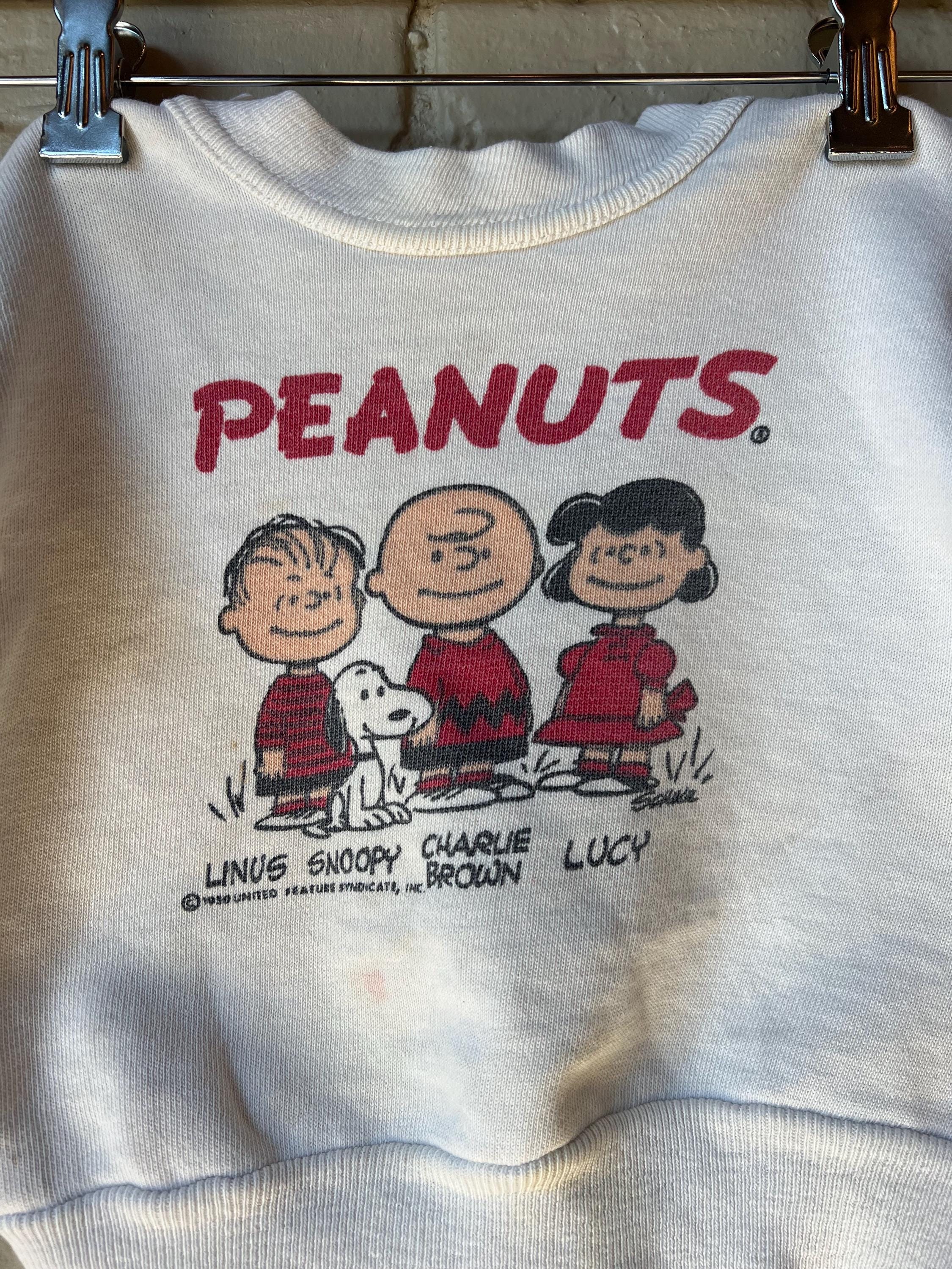 Vintage 1960s 1950s Kids Size 8 Peanuts Cotton Sweatshirt Vintage 1960s 1950s Kids Size 8 Peanuts Cotton Sweatshirt