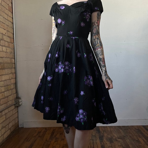 Sm, 1950s Sweetheart Neck Cocktail Dress, Black Purple, Vintage - M