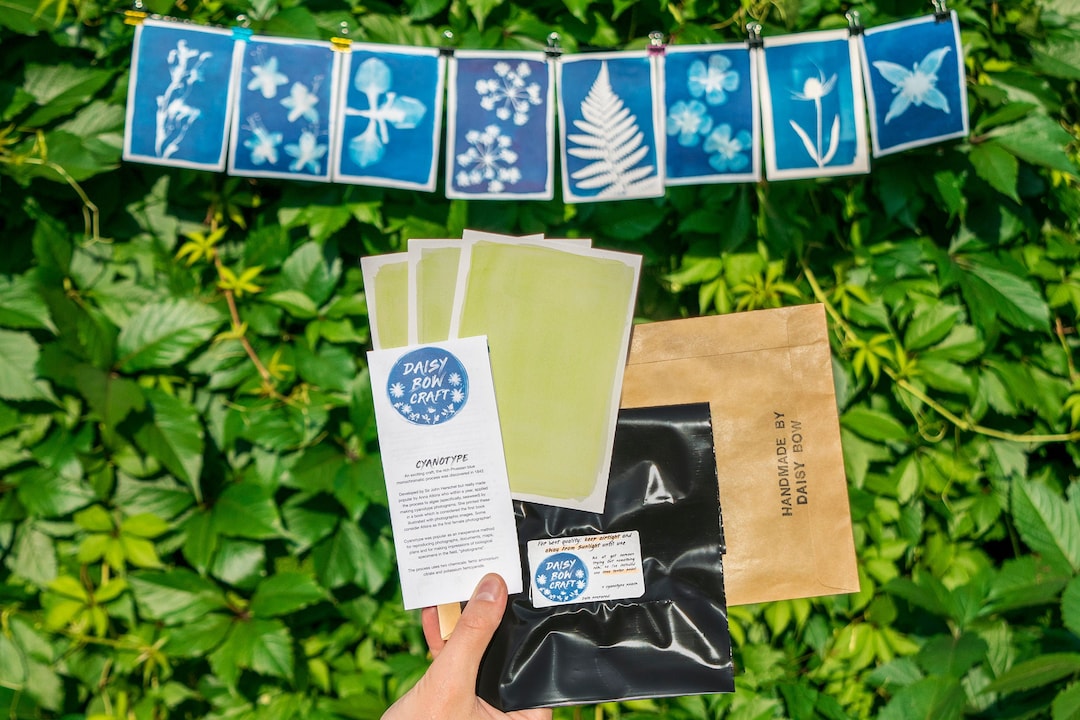 Cyanotype Kit, Solar Printing With Plants, Ferns, Flowers, Watercolor Paper  9x12, 7x10, 6x9, 5x7 Multiple Sizes DIY, Home, Kids 