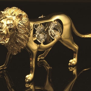 Handmade 24K gold plated Leo lion hand decorated with Swarovski crystals table décor ornament figurine premium gift sparkling interior