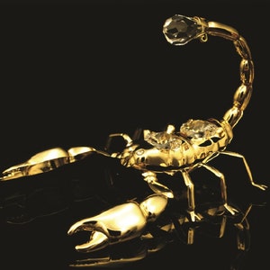 Handmade 24K gold plated scorpion hand decorated with Swarovski crystals table décor ornament figurine premium gift sparkling interior