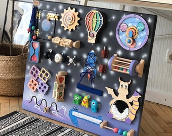 Lavagna occupata per bambini con tema spaziale 60x70 cm Lavagna sensoriale luminosa per bambino / Lavagna occupata / Parete sensoriale Montessori Lavagna Fidget Lavagna attività