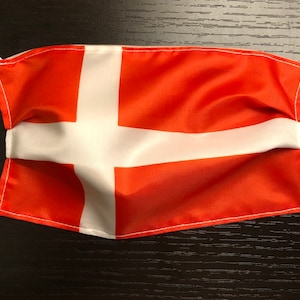 Dänemark Flagge Gesichtsmaske 2er-Pack, verstellbare Träger