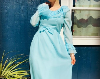 Vintage 1970’s Baby Blue Flower Child Formal Dress. Vintage Dresses. Prom. 70s Dress. Fashion.