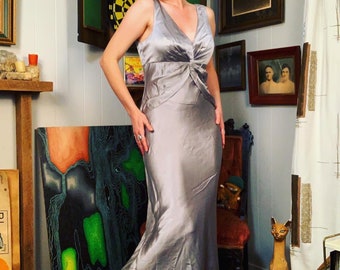 Cachet Gown - Etsy