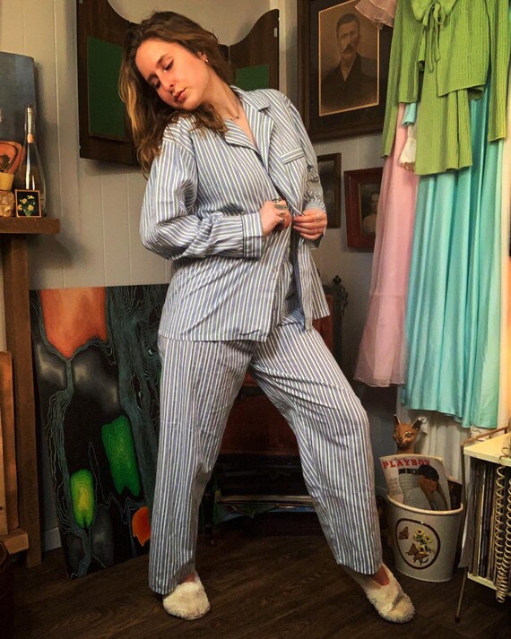 HUIFANG Pajamas Mens Spring and Autumn Striped Red Black Long-Sleeved Trousers Ice Silk Large Size Loose Home Clothes Color : Black, Size : XL HUIFANG Pajamas Mens Spring and Autumn Striped Red Black Long-Sleeved Trousers Ice Silk Large Size Loose Home Clothes Color : Black, Size : XL