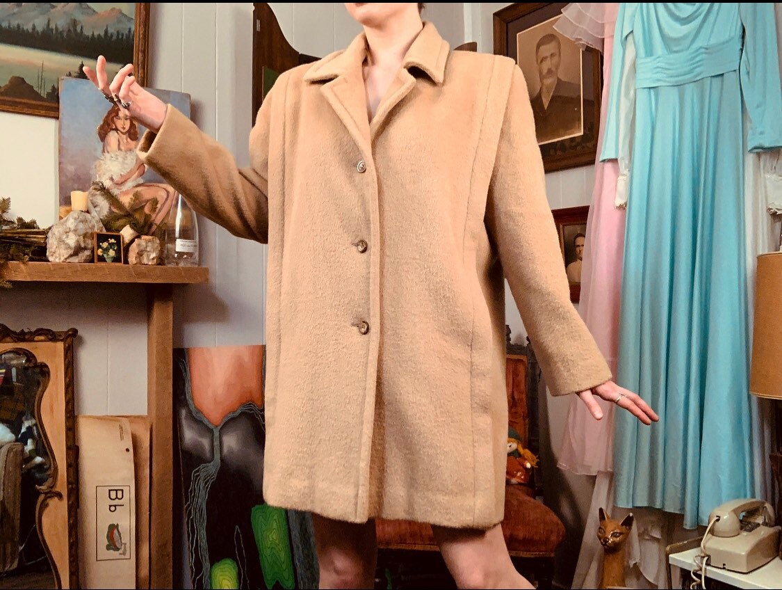 Vintage 1980s Camel Hair Short Trench Coat/jacket. Vintage - Etsy Israel Vintage 1980s Camel Hair Short Trench Coat/jacket. Vintage - Etsy Israel