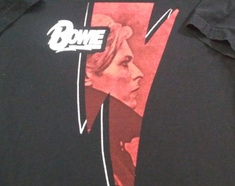 Bowie shirt medium NOT VINTAGE