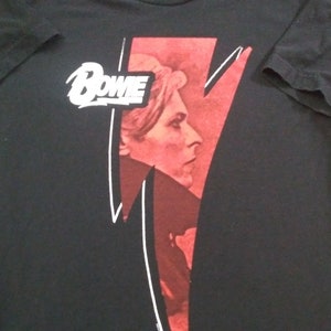 Bowie shirt medium NOT VINTAGE