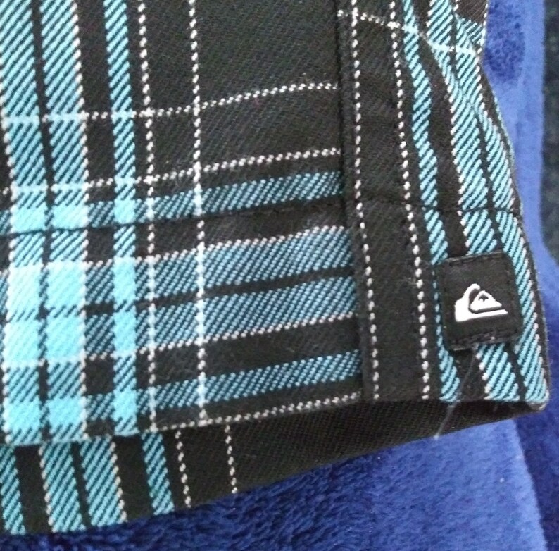 Quicksilver Mens shorts 40