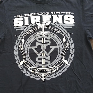 Sleeping With Sirens shirt medium NOT VINTAGE