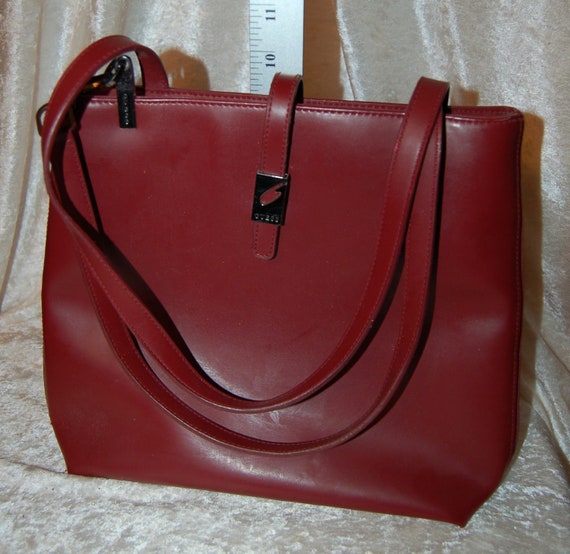 Guess Burgundy Leather Handbag Top Handle Bag Pur… - image 3